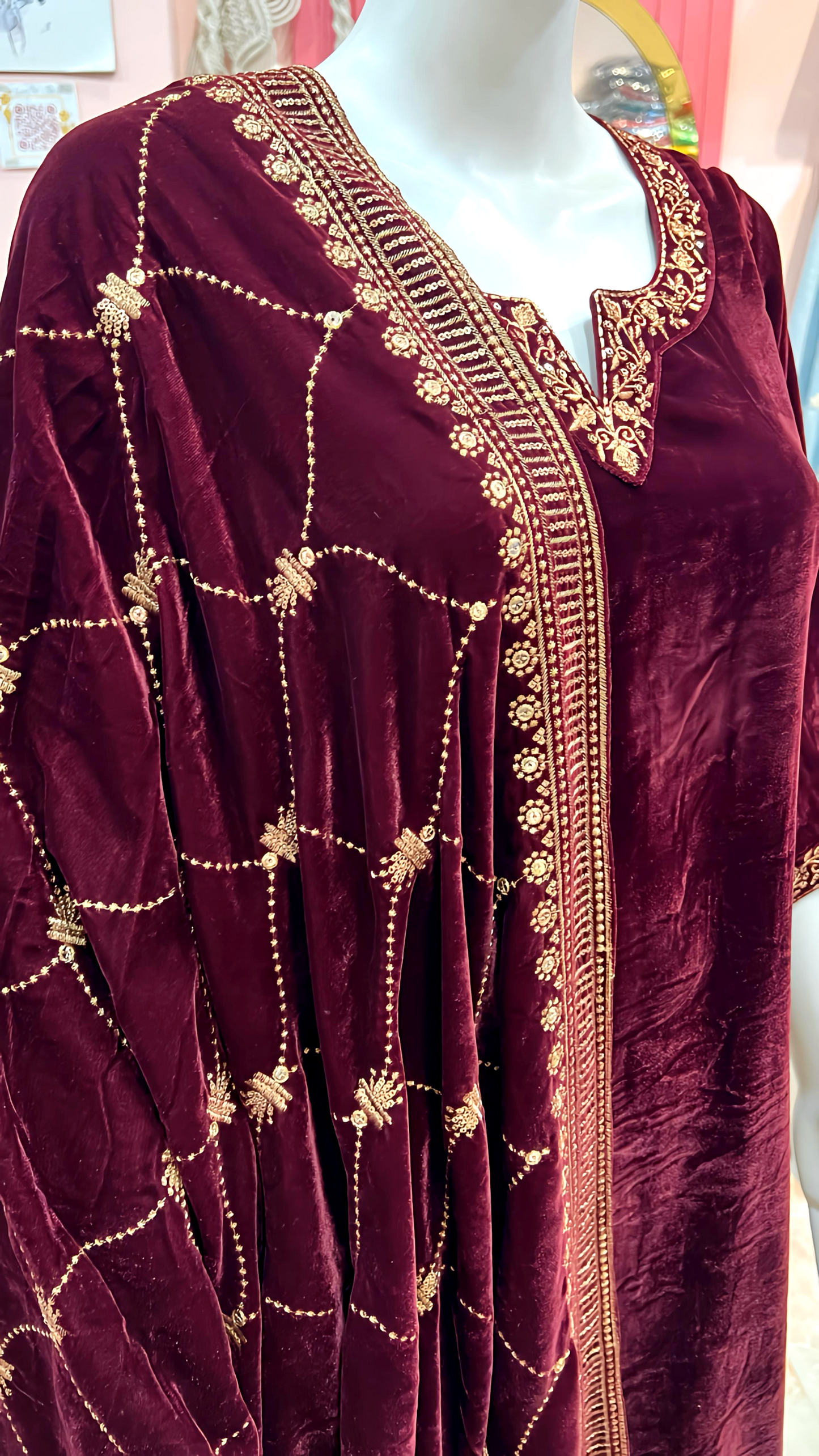 WINE A-LINE PREMIUM VELVET SHAWL SET HOA0192