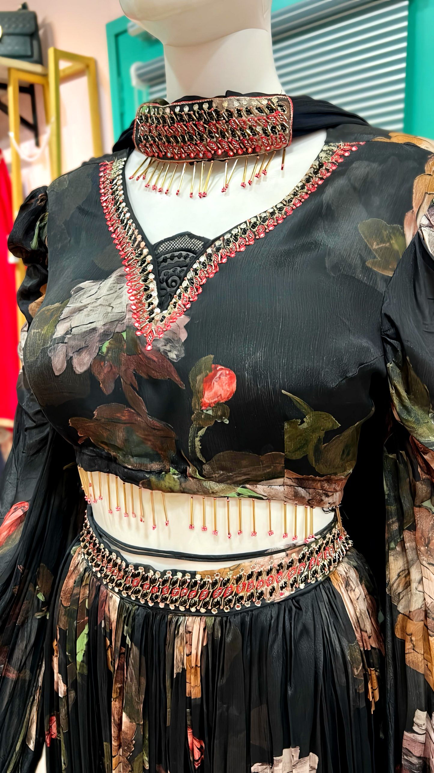 OJAS GLAM SKIRT CHOKER SET HOA0179