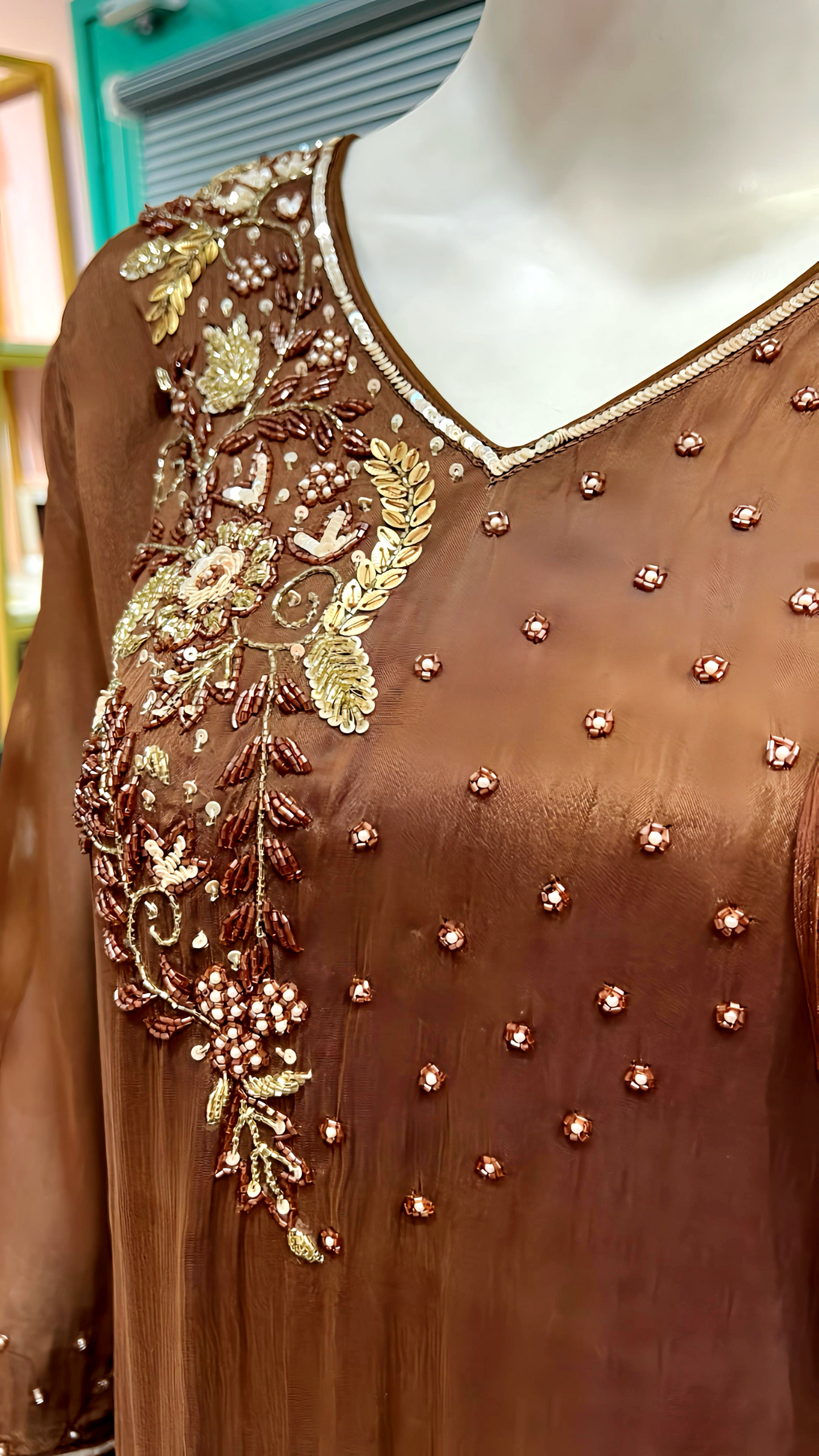 MOCHA Hand Embroidered A LINE Suit Set - HOA0195