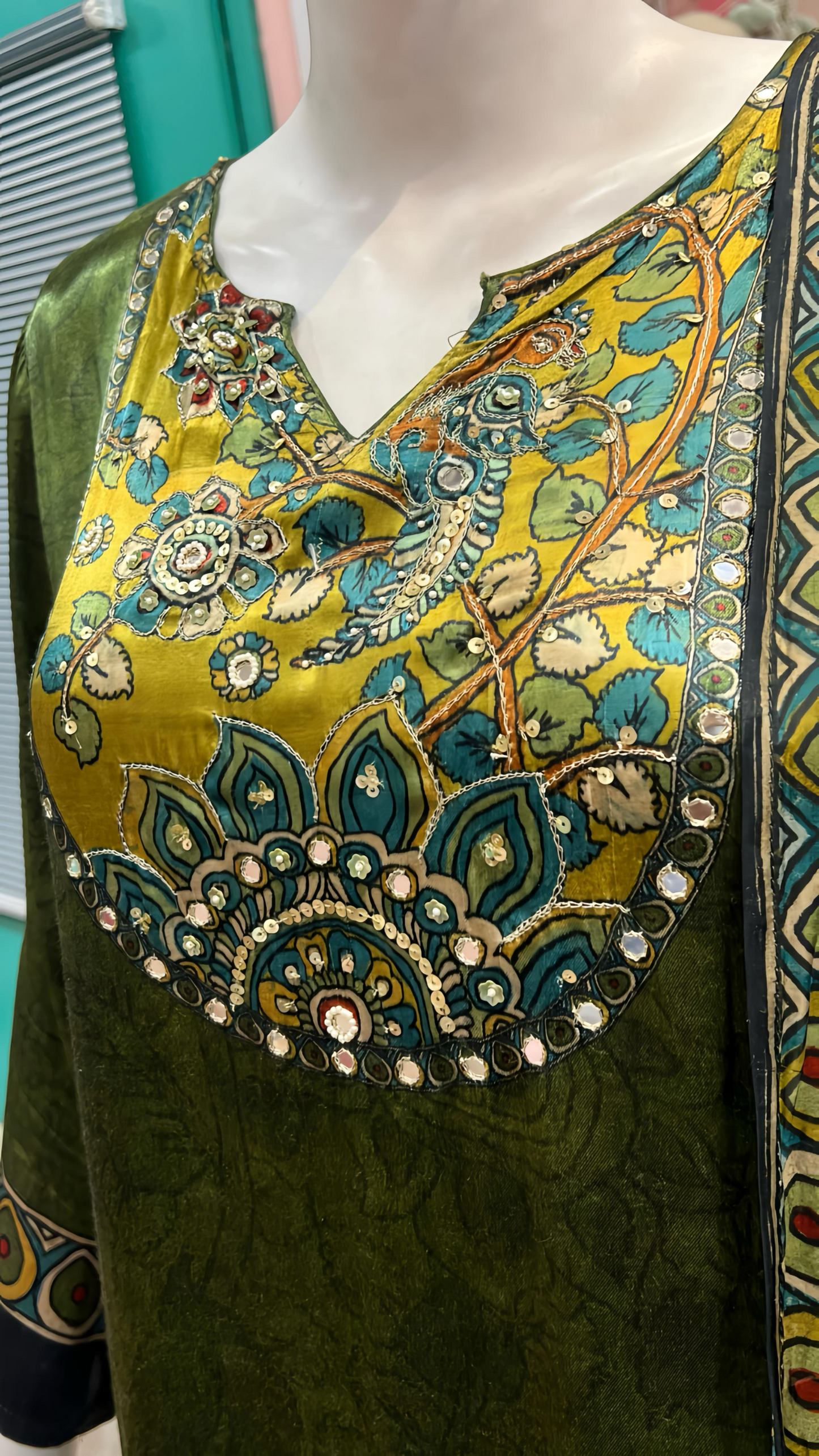 Kalamkari Printing Suit crepe HOA0200