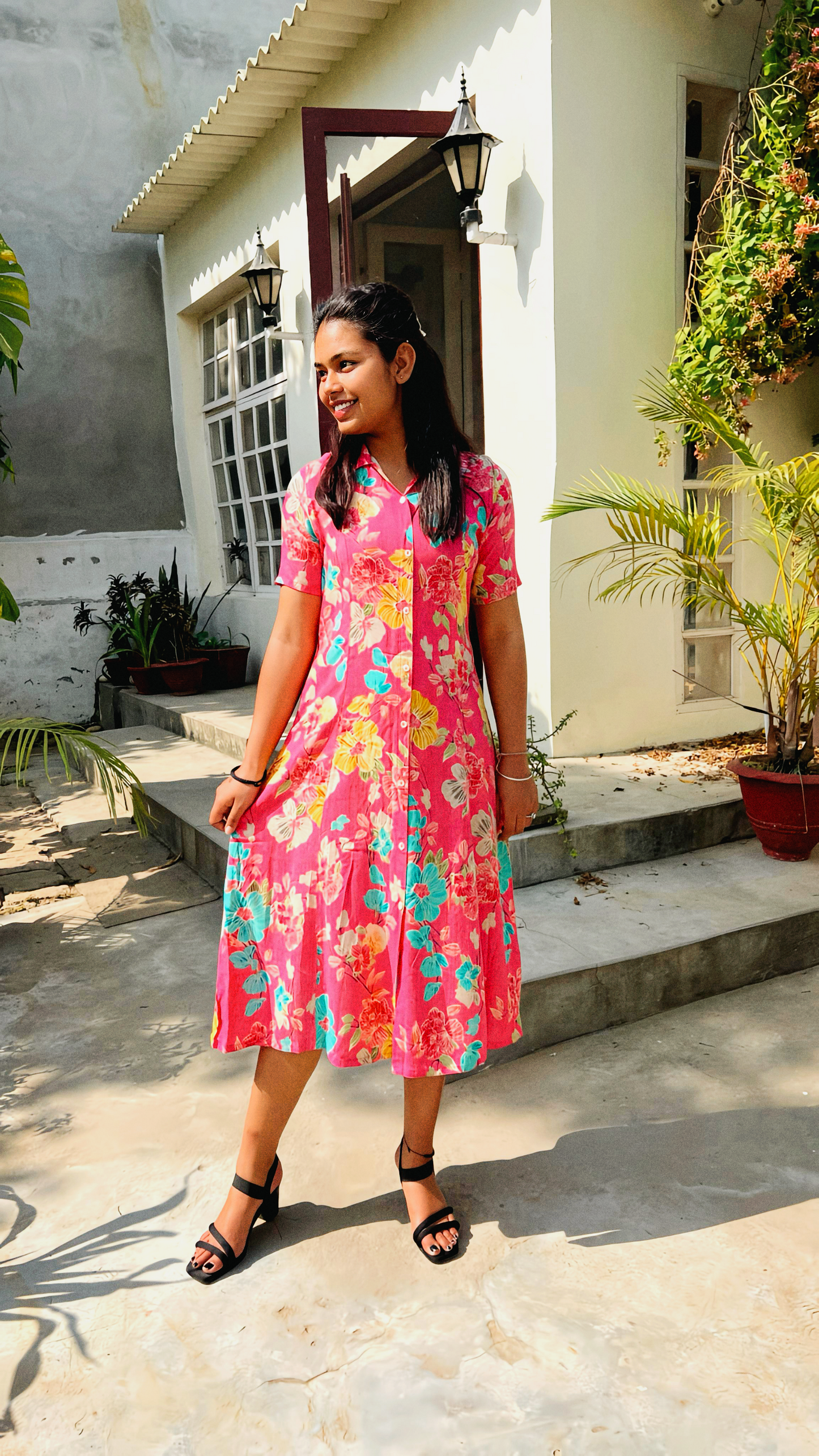 Beautiful Frock With Pockets HOA037