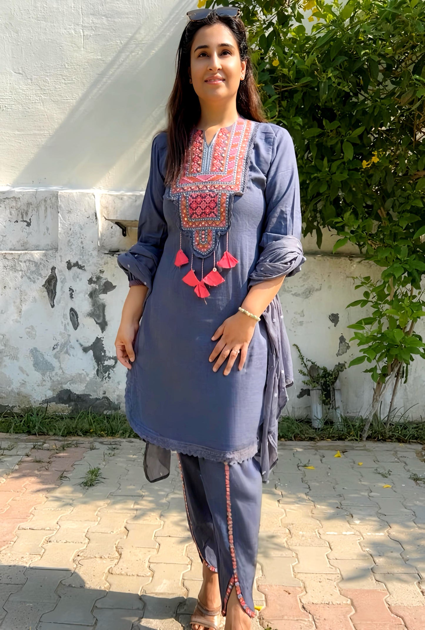 Ryna smart outfit with apple cut pants HOA053