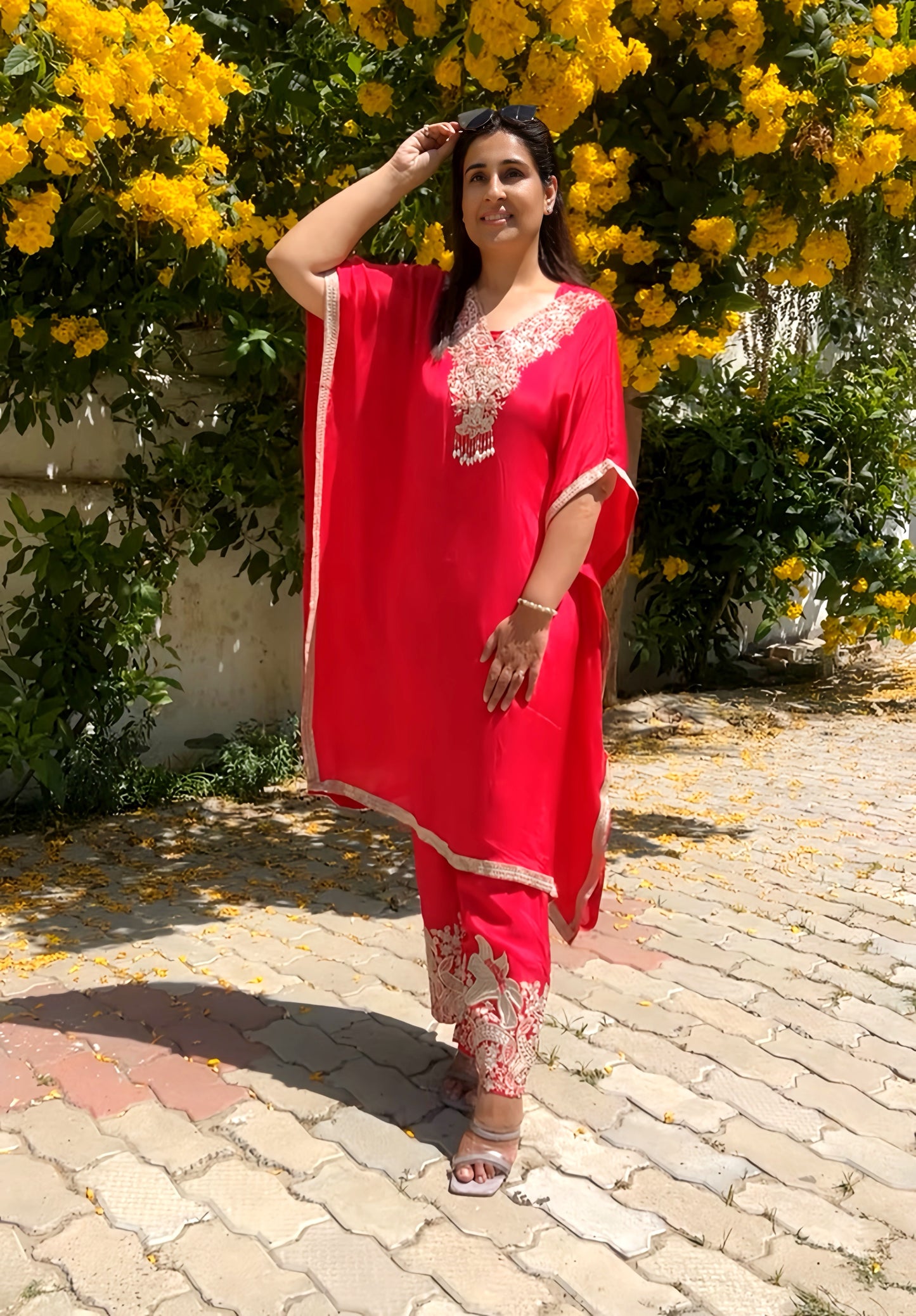 Stylish Partywear Kaftaan HOA051