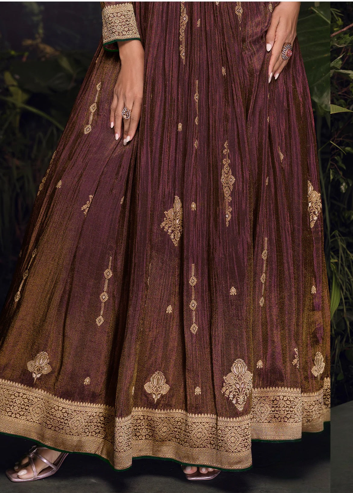 BURGET FRIENDLY PARTYWEAR GOWN WITH DUPATTA HOA094