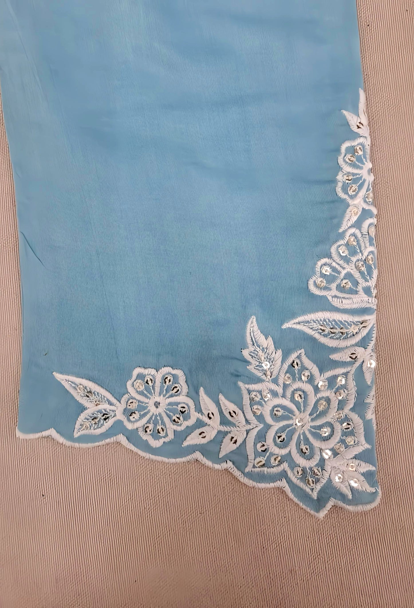 ICEBLUE PURE MUSLIN CUT WORK SUIT HOA097