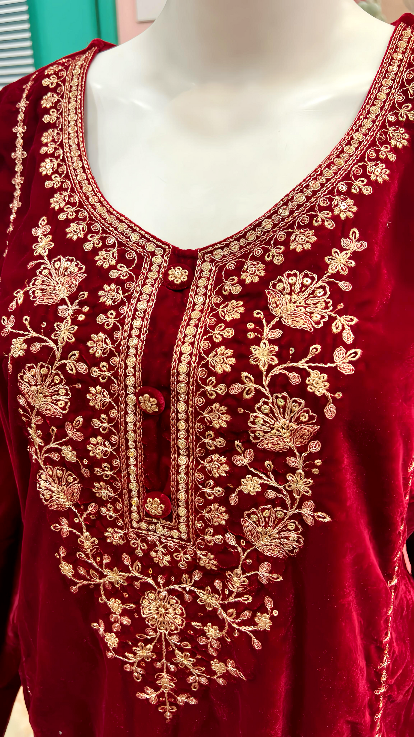 BEGUM LUXE PREMIUM VELVET SUIT HOA0193