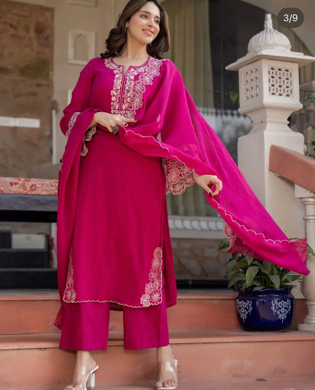 CRINLE TEXTURED PAKISTANI SUIT HOA0225