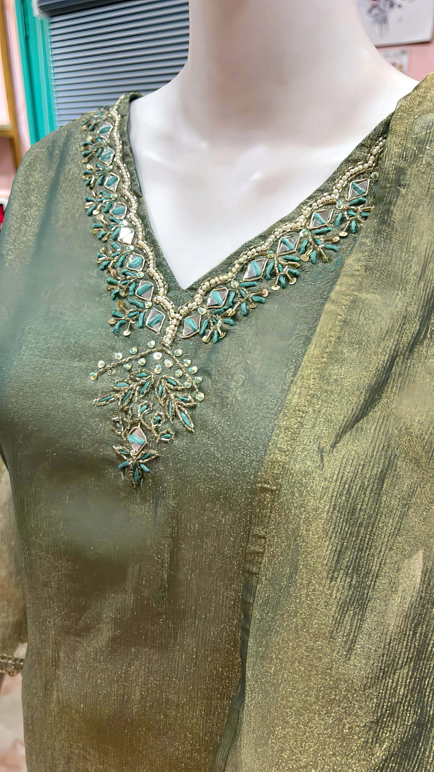 GREEN SHIMMER DUPATTA SET HOA0152