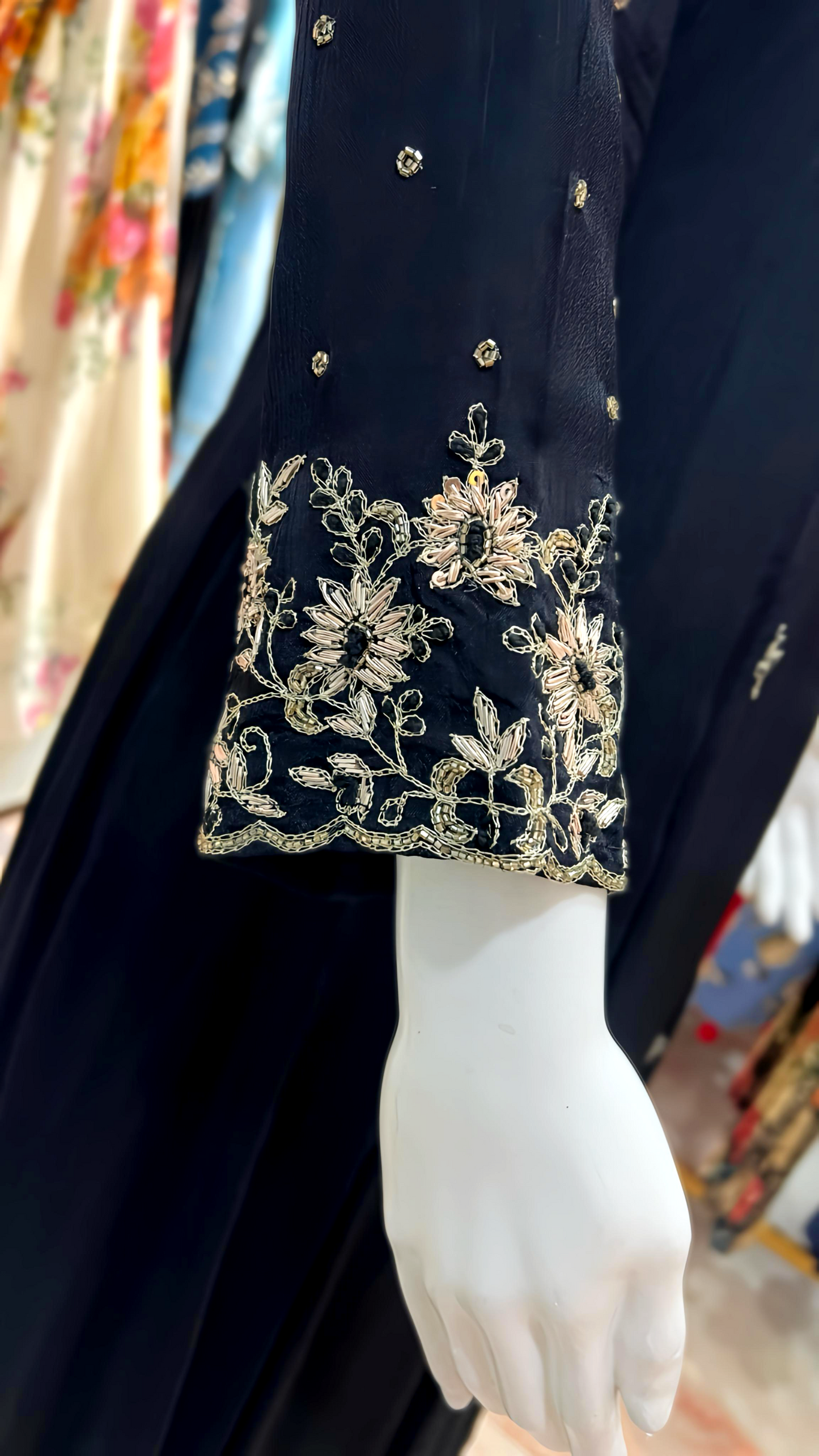 ZARDOZI BLACK ANARKAL HOA069