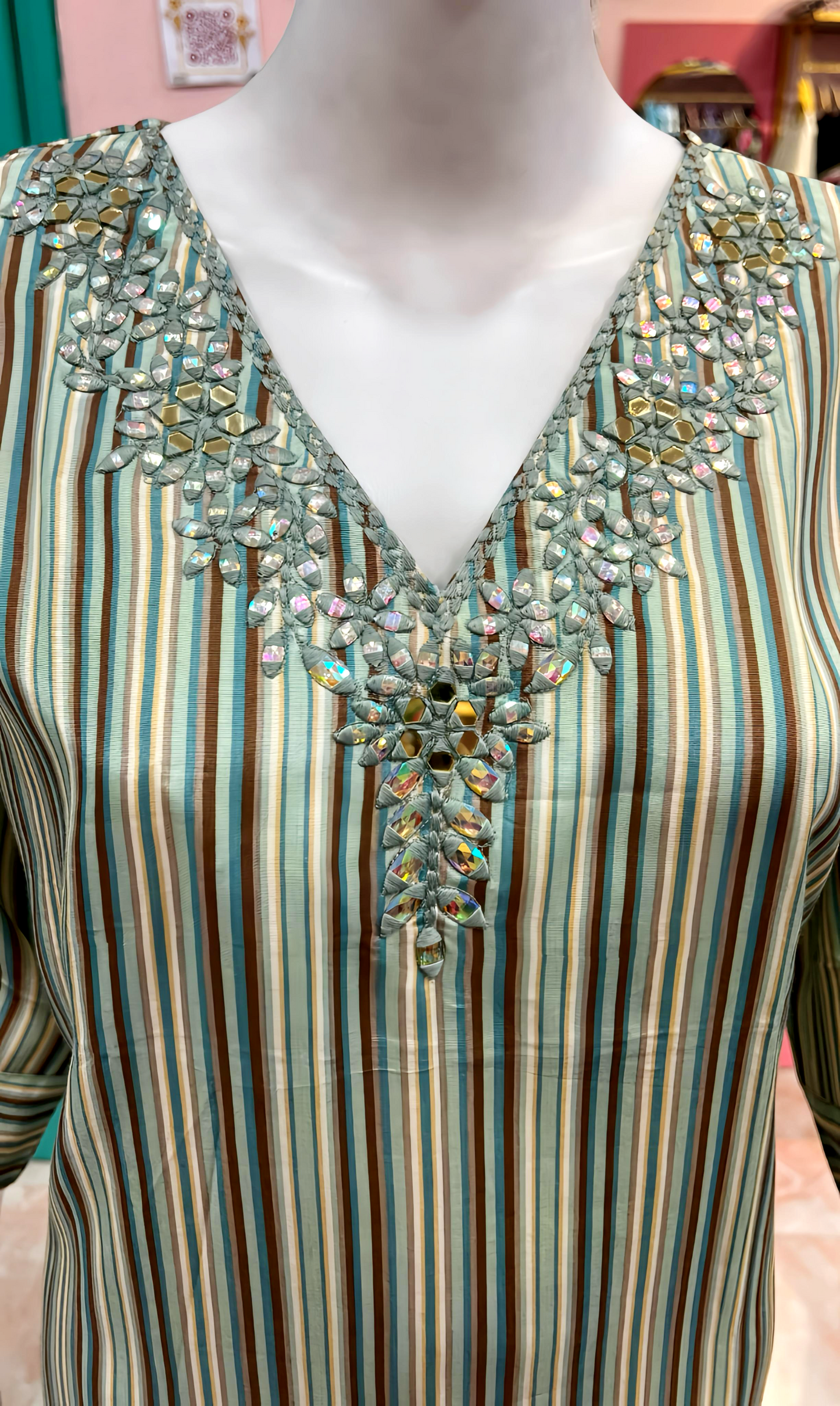 RETRO STRIPES LUXE KURTA PANTS HOA0164