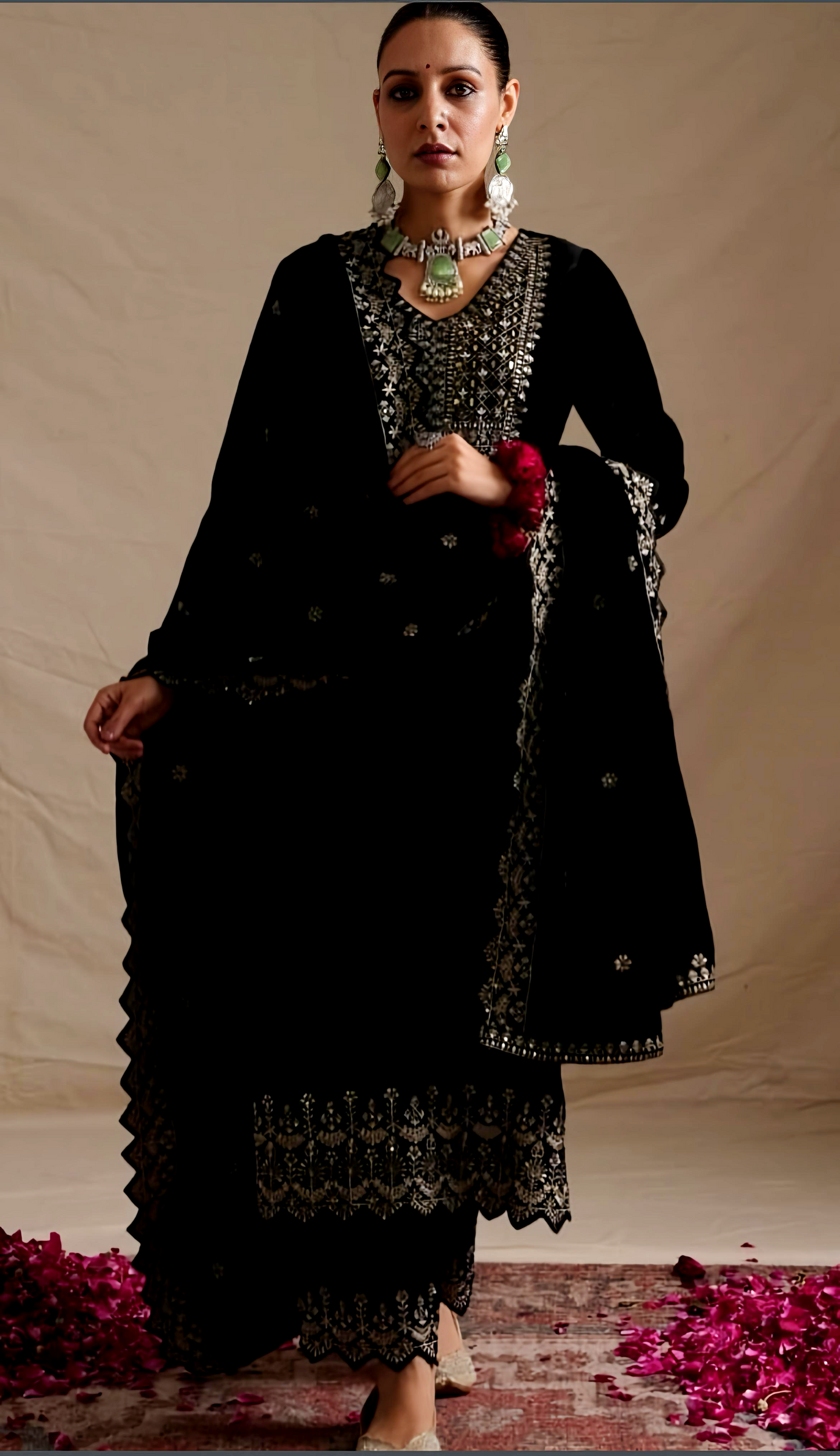 NIKHAAR ZARI PREMIUM VELVET SUIT HOA0189