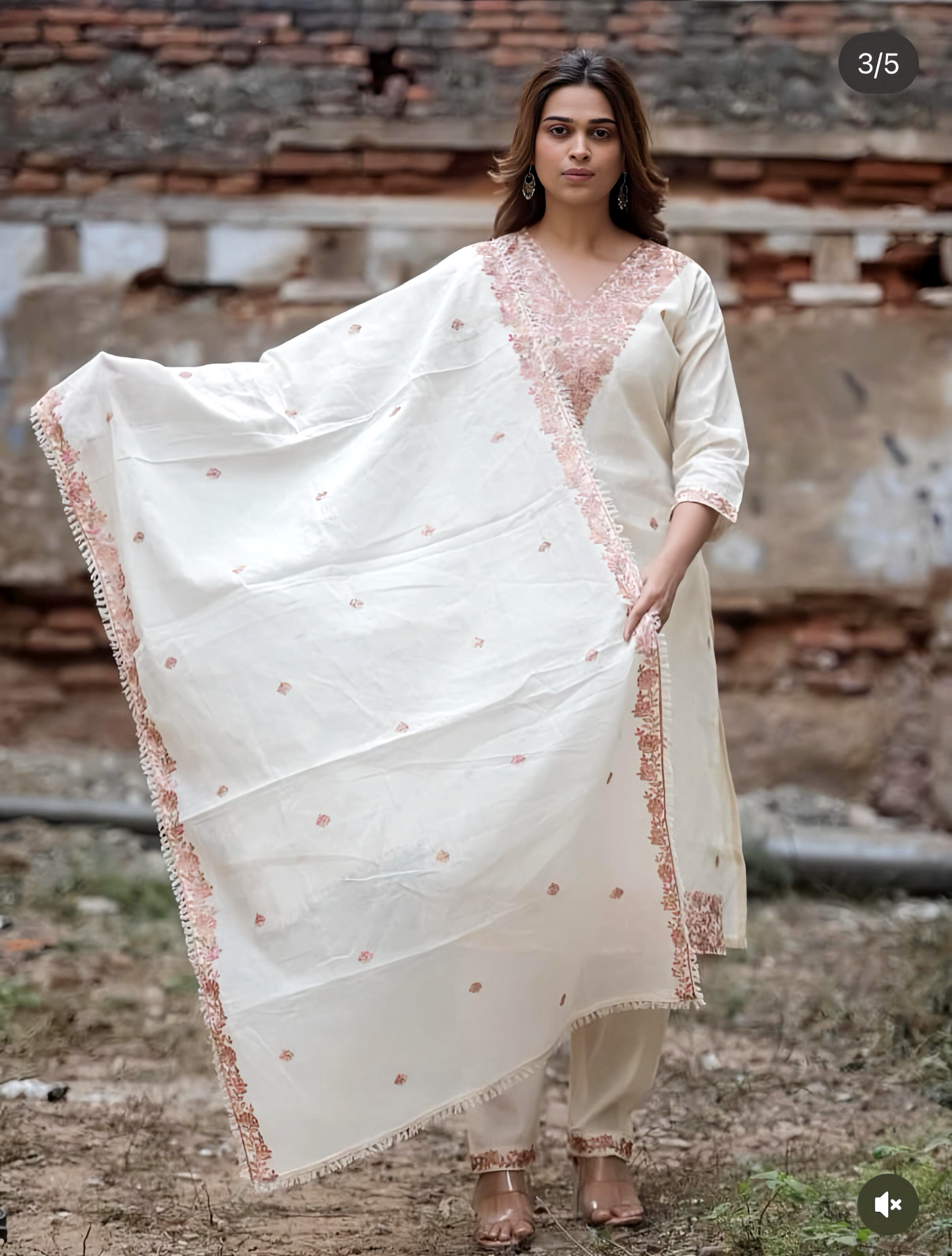 White Kashmiri Embroidery Suit – Organic Jute Cotton HOA0226