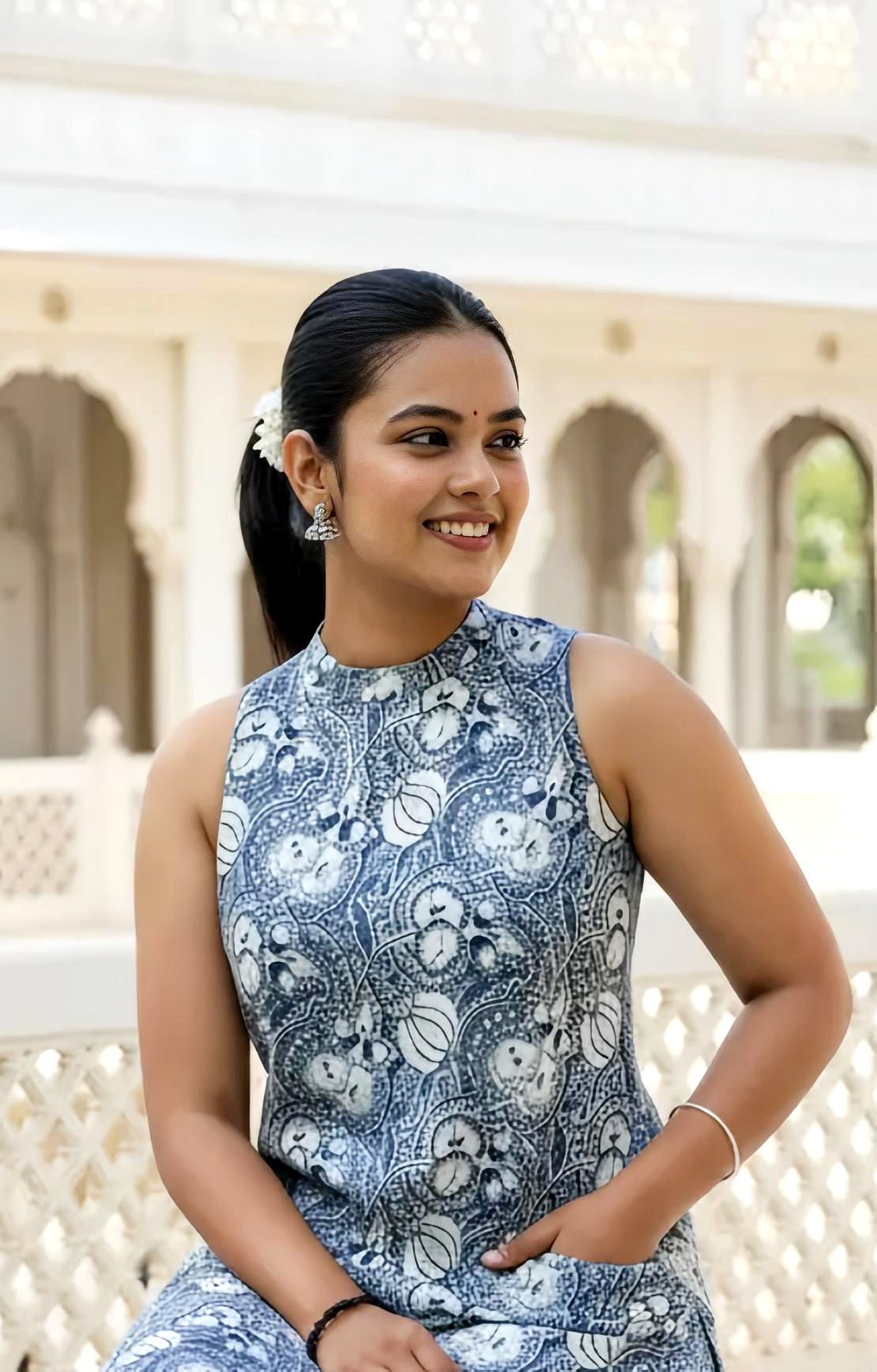 Beautiful Halter Neck Kurta And Pant With Pockets HOA027