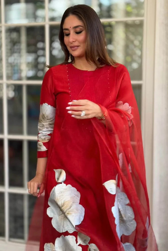 KAREENA KAPOOR INSPIRED PRETTY RED FULL SUIT HOA0100