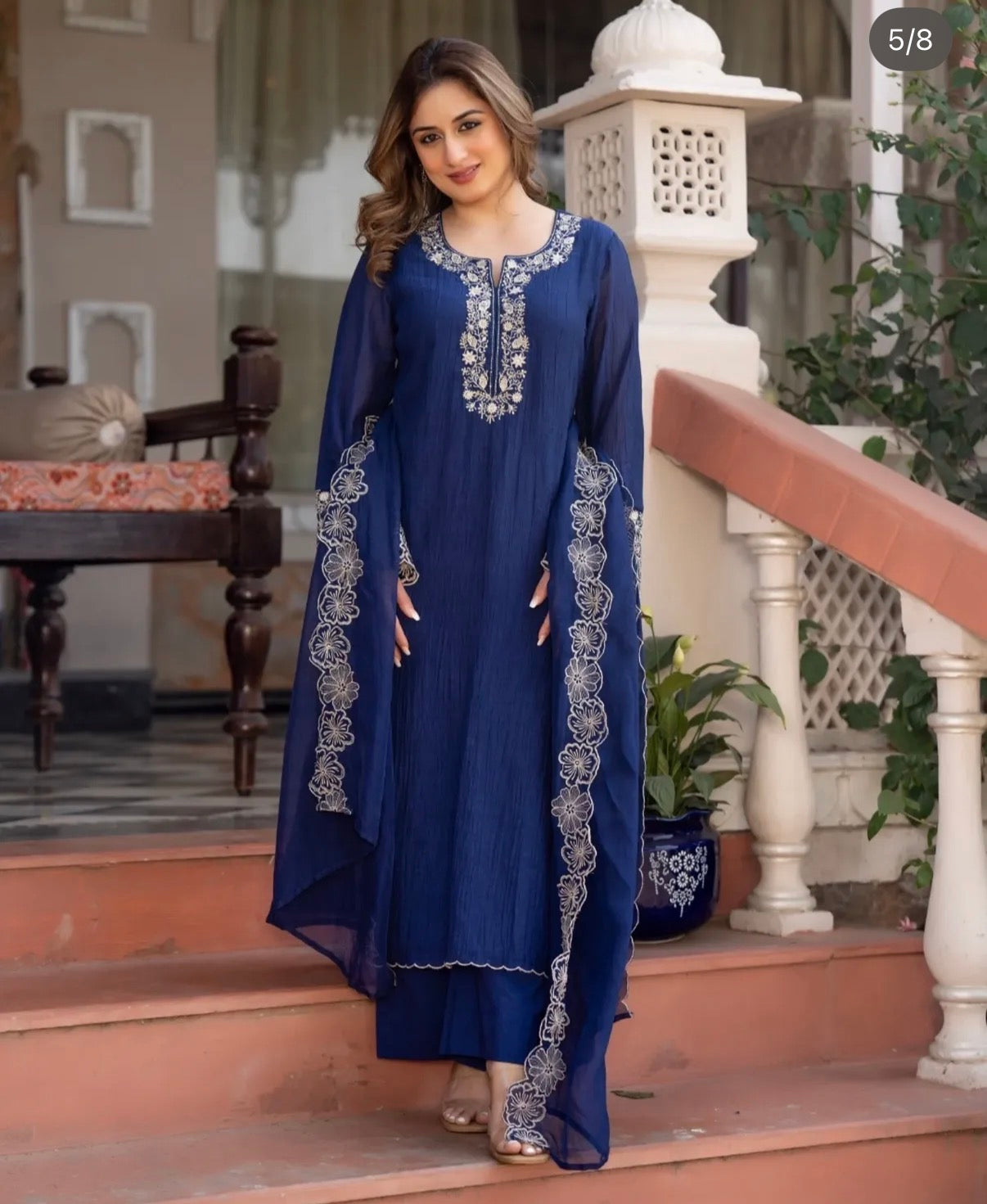 CRINLE TEXTURED PAKISTANI SUIT HOA0225