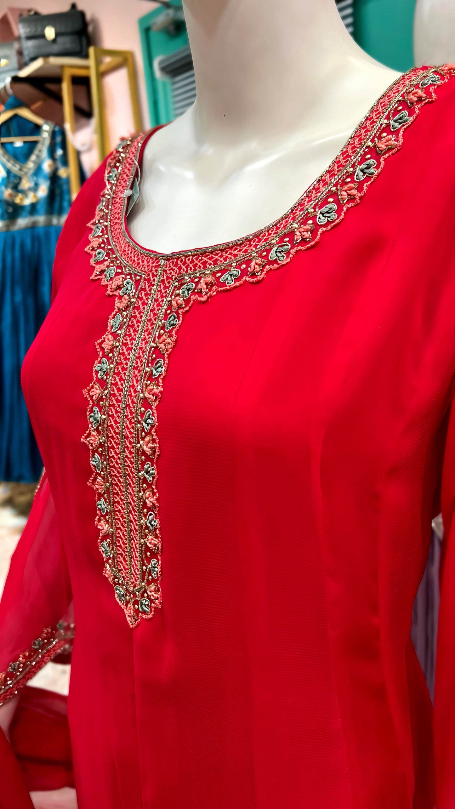 DULHAN DESIGNER HANDWORK ANARKALI HOA0155