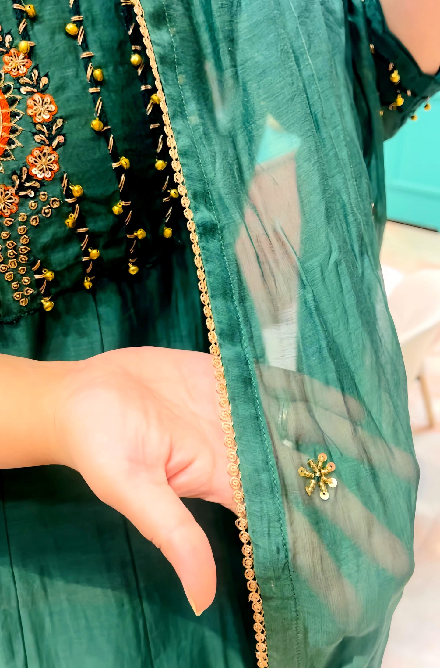 RESHMA BEAUTIFUL FULL SUIT HOA121