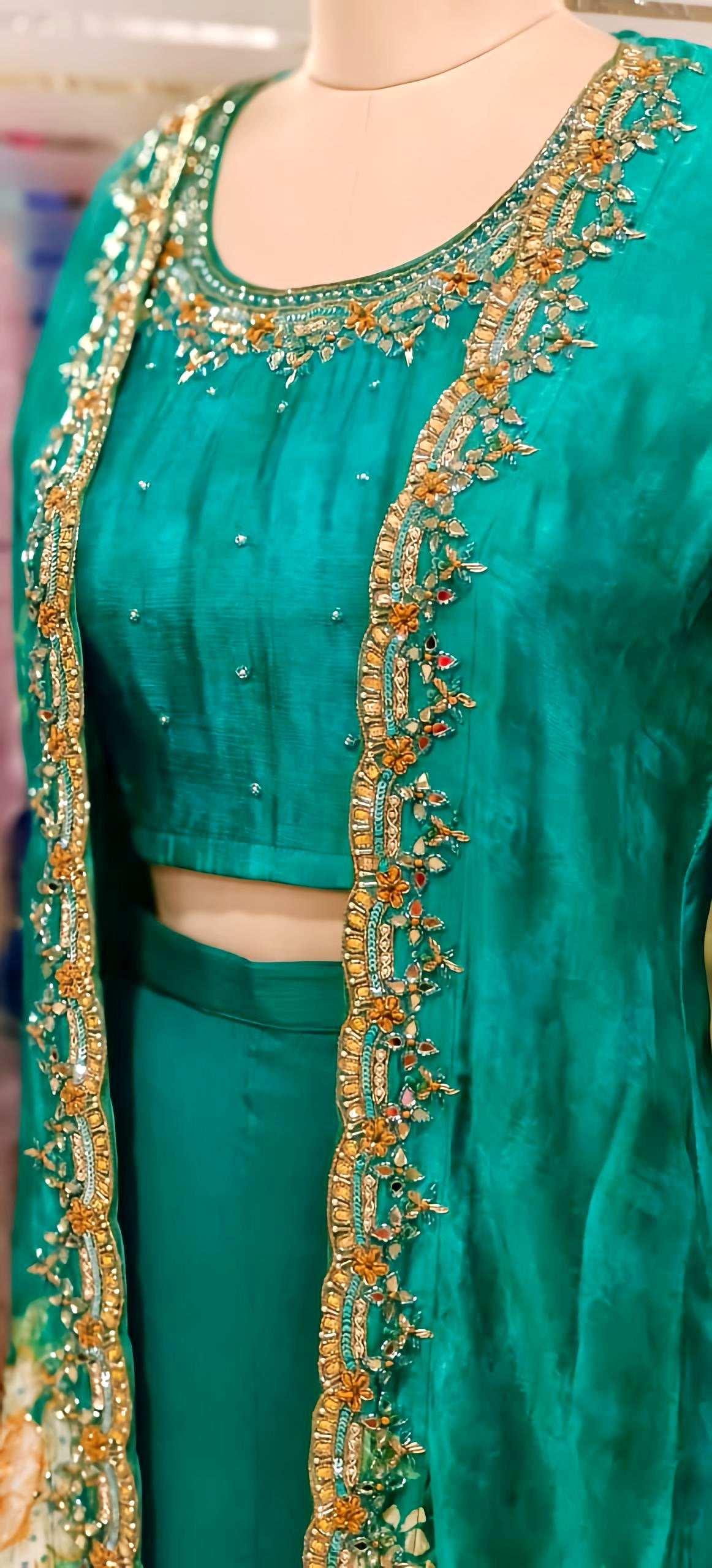 RAMA GREEN SHRUG OUTFIT HOA0120