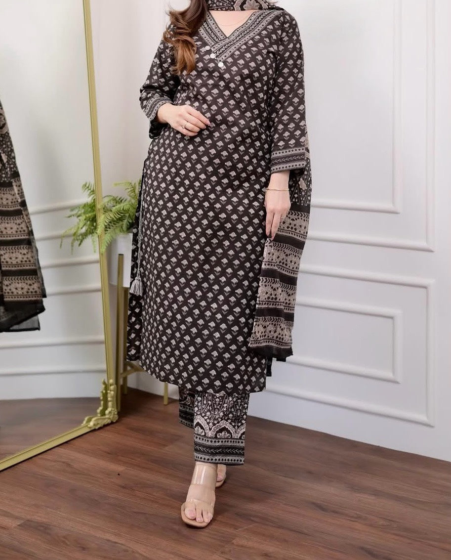 DIMPLE TRADITIONAL MUL COTTON SUIT HOA090