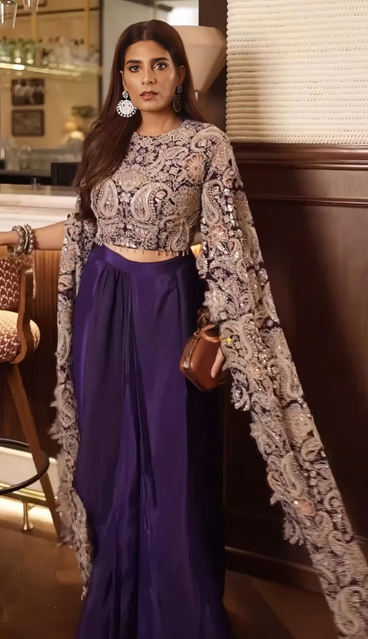 Bollywood Designer draped outfit H0A048