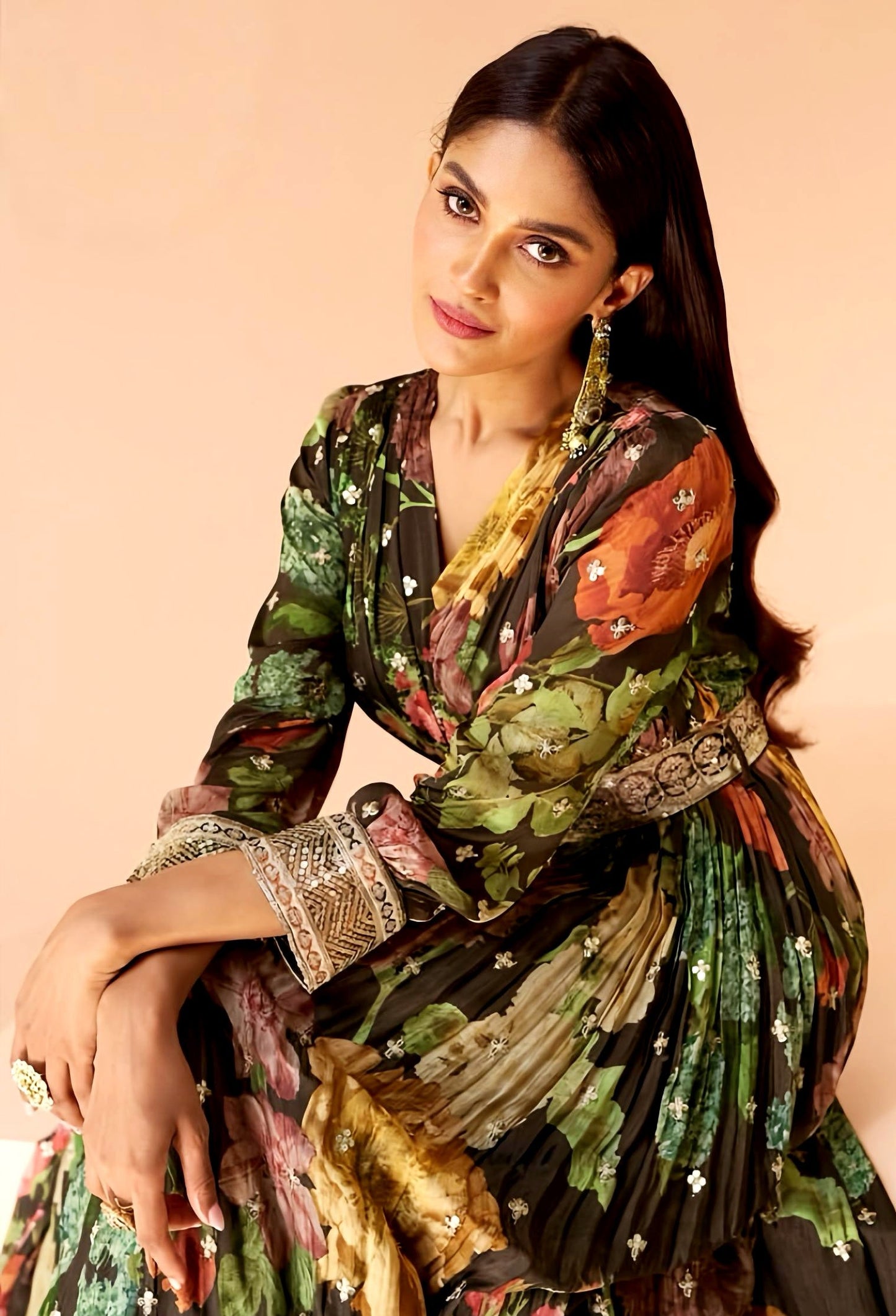 Beautiful GRAND western gown HOA050