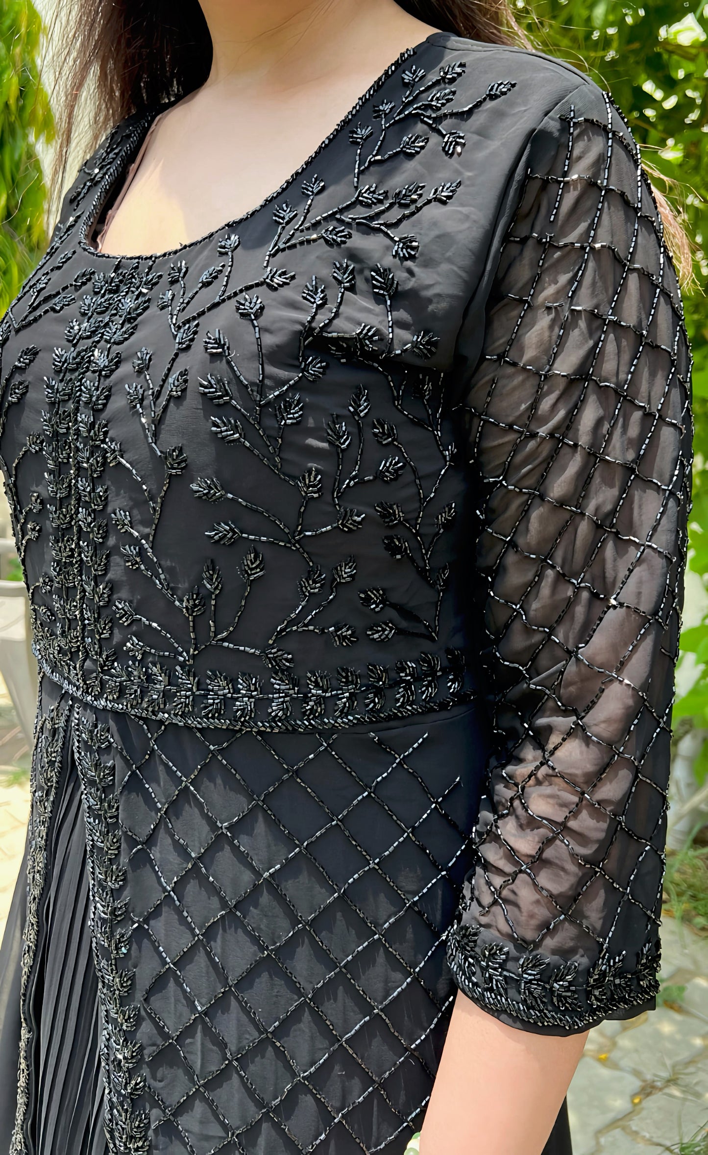 SANJANA BLACK EMB. OUTFIT HOA061