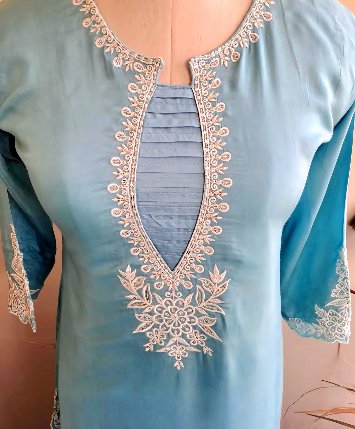 ICEBLUE PURE MUSLIN CUT WORK SUIT HOA097