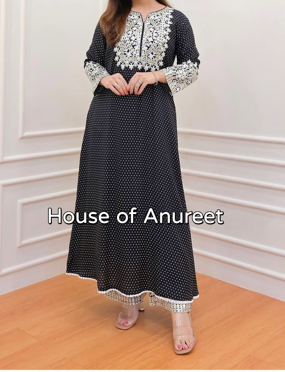 POLKA BLACK A-LINE EMBROIDERED HOA070