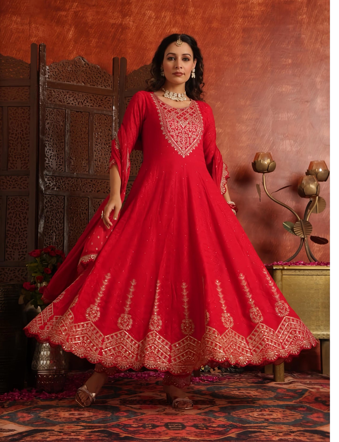 NIHARIKA RED ANARKALI HOA082