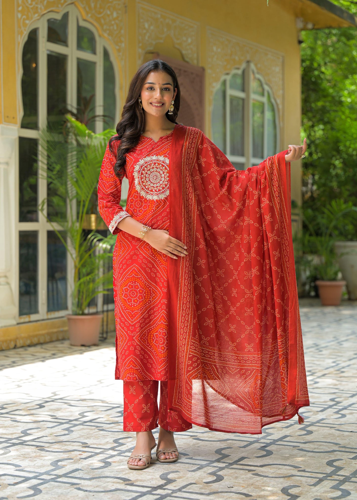 SHYNA TRADITIONAL BANDANI DUPTTA SET HOA075
