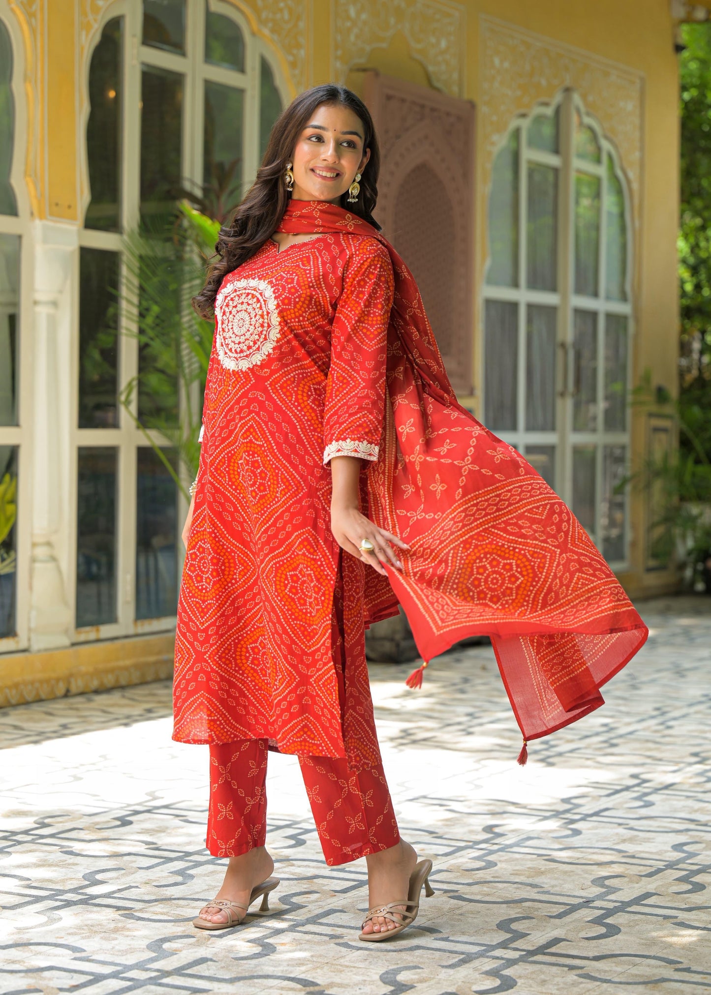 SHYNA TRADITIONAL BANDANI DUPTTA SET HOA075